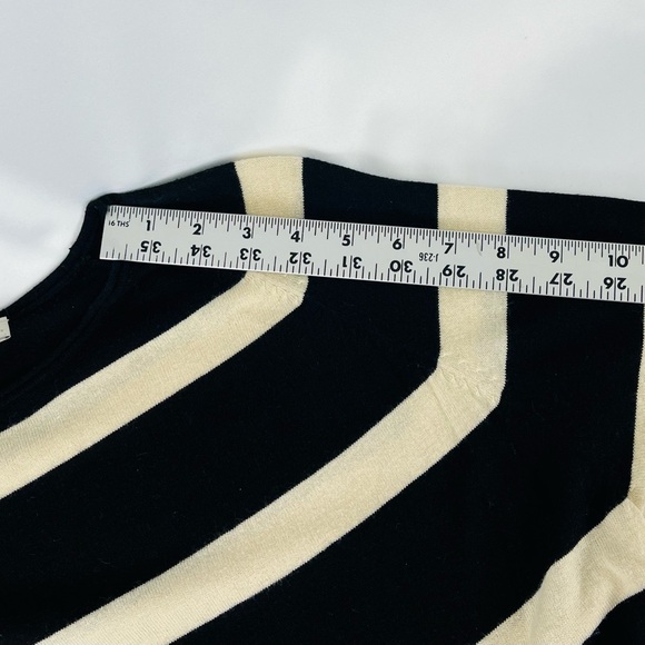 Ann Taylor LOFT Striped Short Sleeve Lightweight Sweater Black Ecru LooseFit XSP - Picture 6 of 10